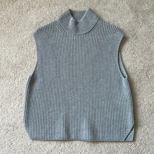 Abercrombie & Fitch Sleeveless Turtleneck Sweater - Sz Small
